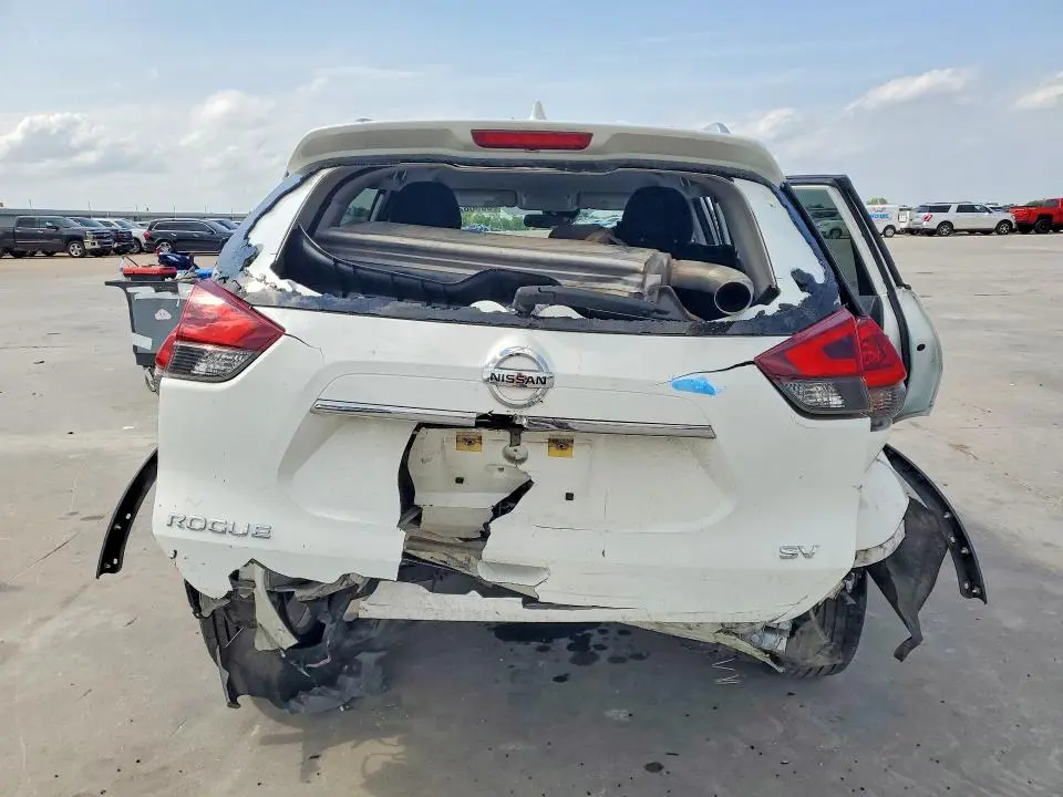 2019 NISSAN ROGUE SV  