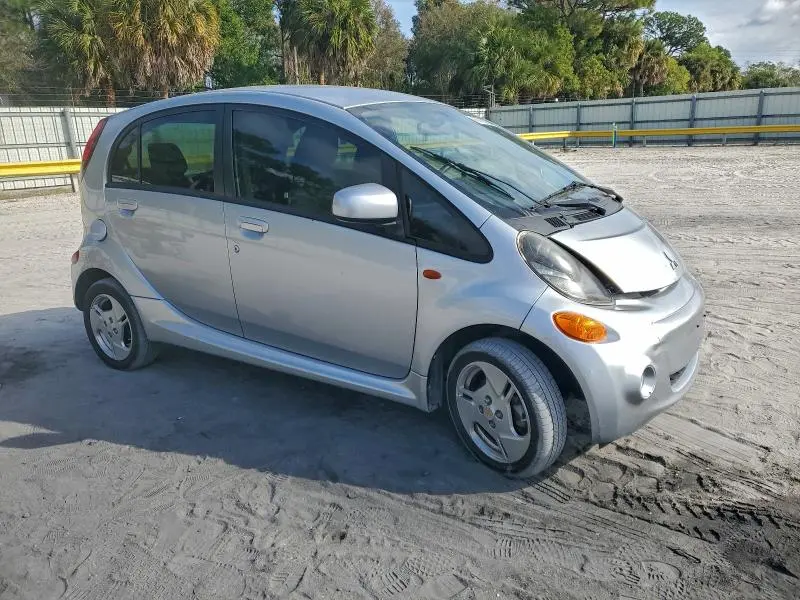 2016 MITSUBISHI I MIEV ES  