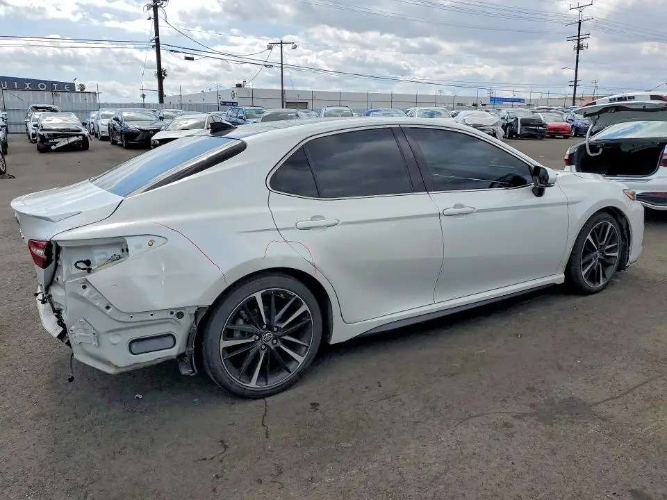 2018 TOYOTA CAMRY XSE V6  