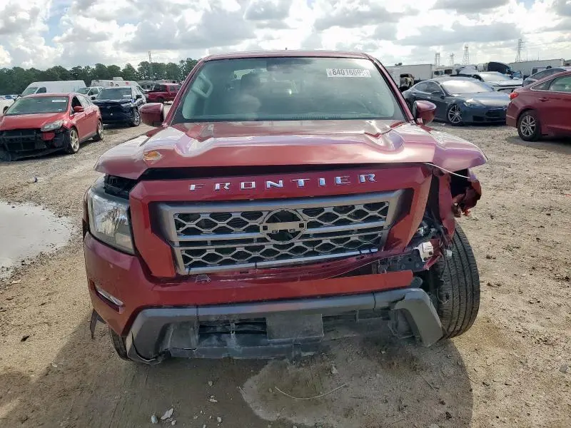 2024 NISSAN FRONTIER S  