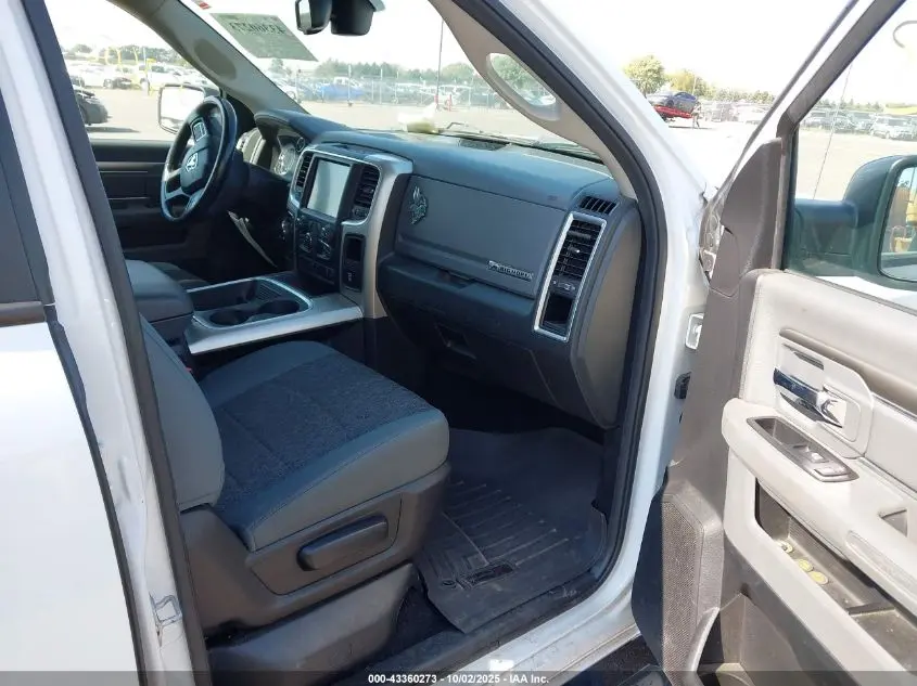 2016 RAM 1500 BIG HORN