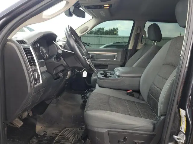 2017 RAM 1500 SLT  