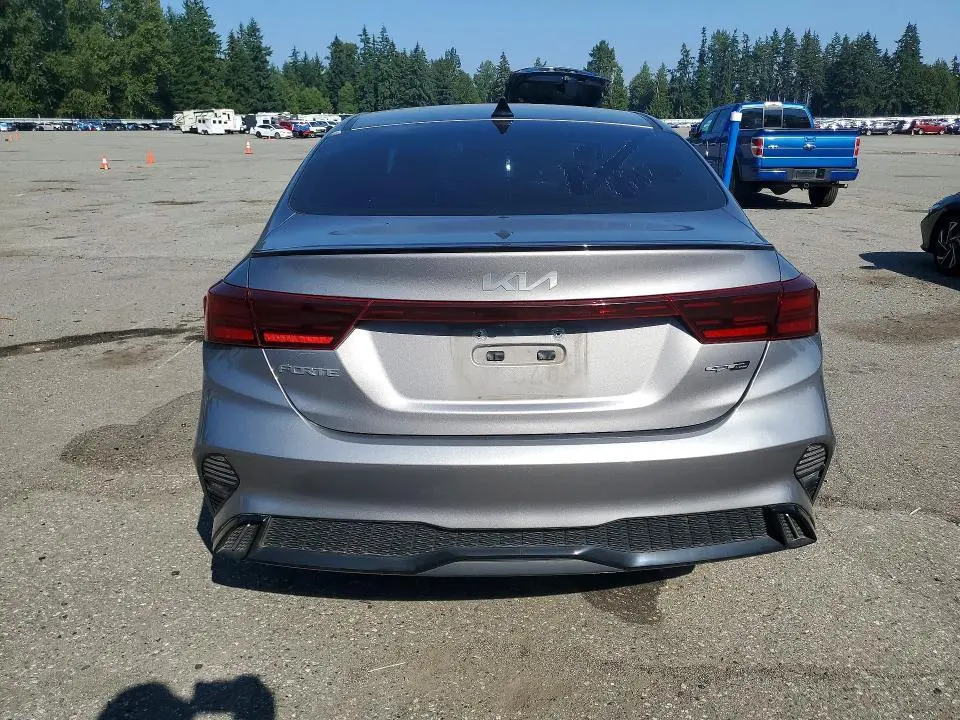 2023 KIA FORTE GT LINE  