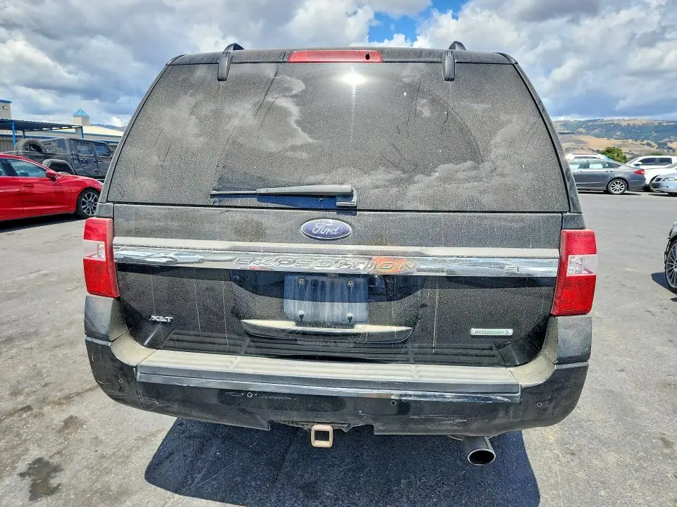 2017 FORD EXPEDITION EL XLT  