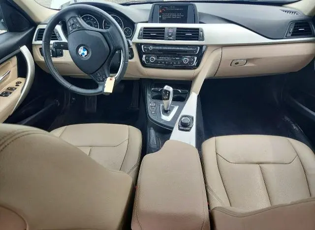 2017 BMW 320 XI  