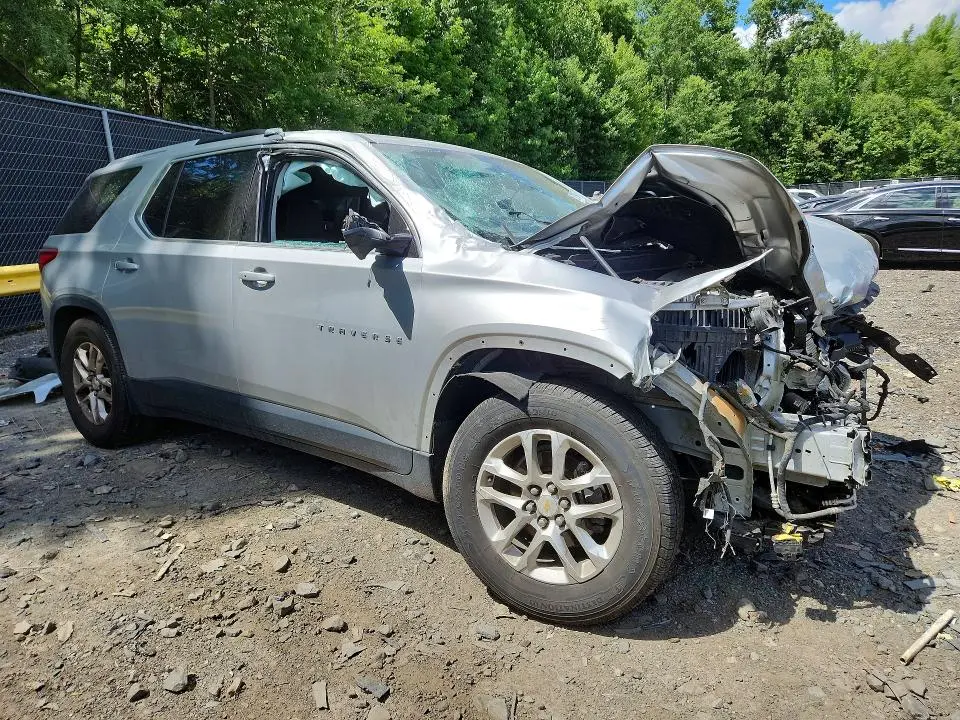 2018 CHEVROLET TRAVERSE LT  