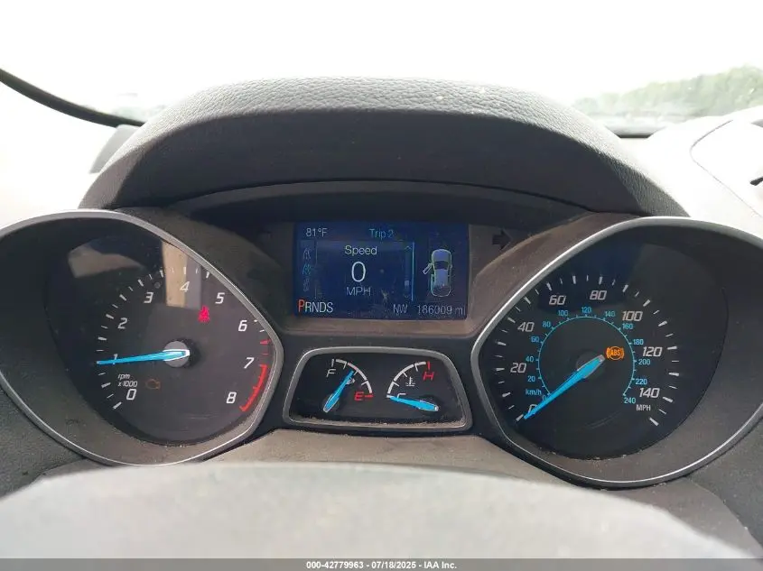 2015 FORD ESCAPE SE