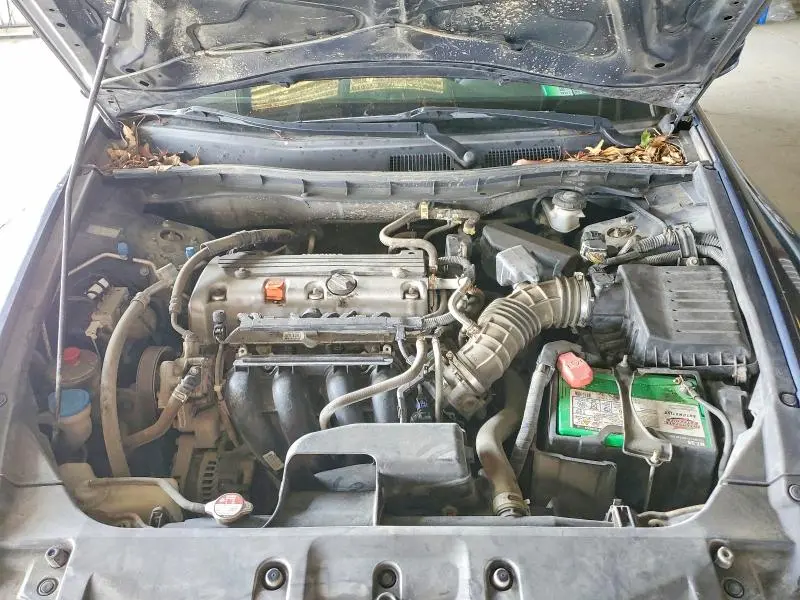 2011 HONDA ACCORD LXP  