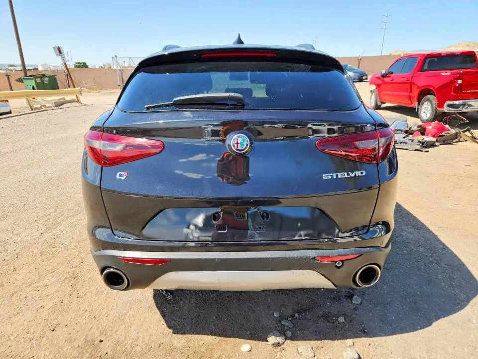 2018 ALFA ROMEO STELVIO SPORT  