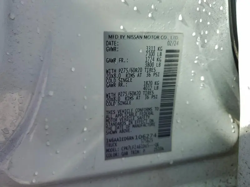 2024 NISSAN TITAN PRO-4X  