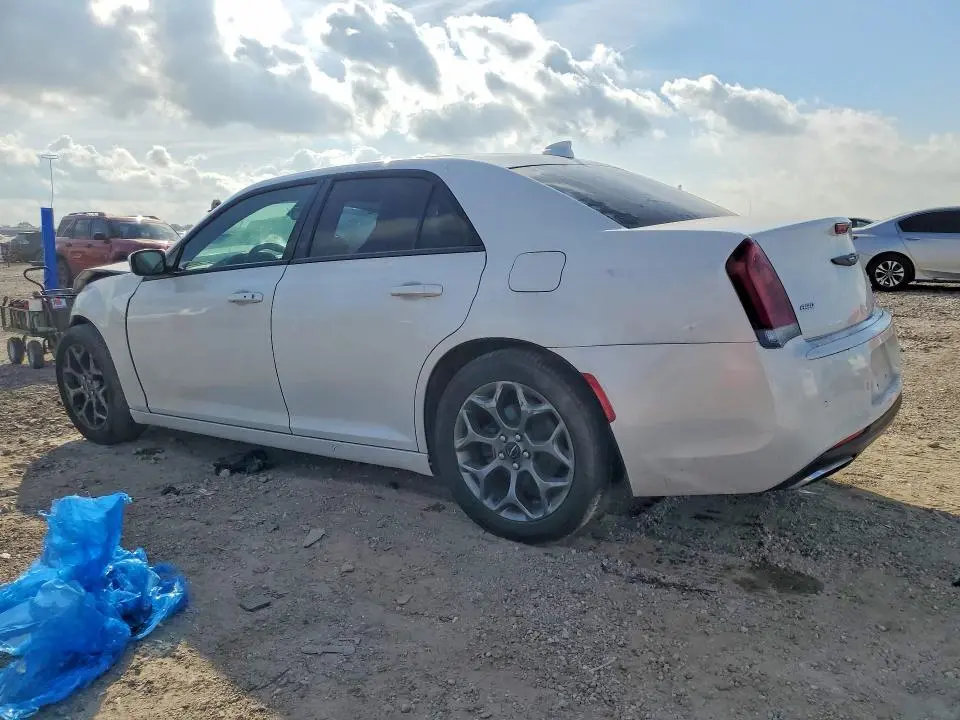 2015 CHRYSLER 300   