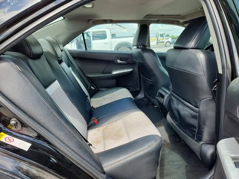 2012 TOYOTA CAMRY SE  