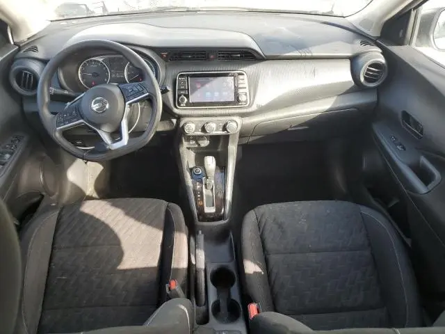 2021 NISSAN KICKS S  