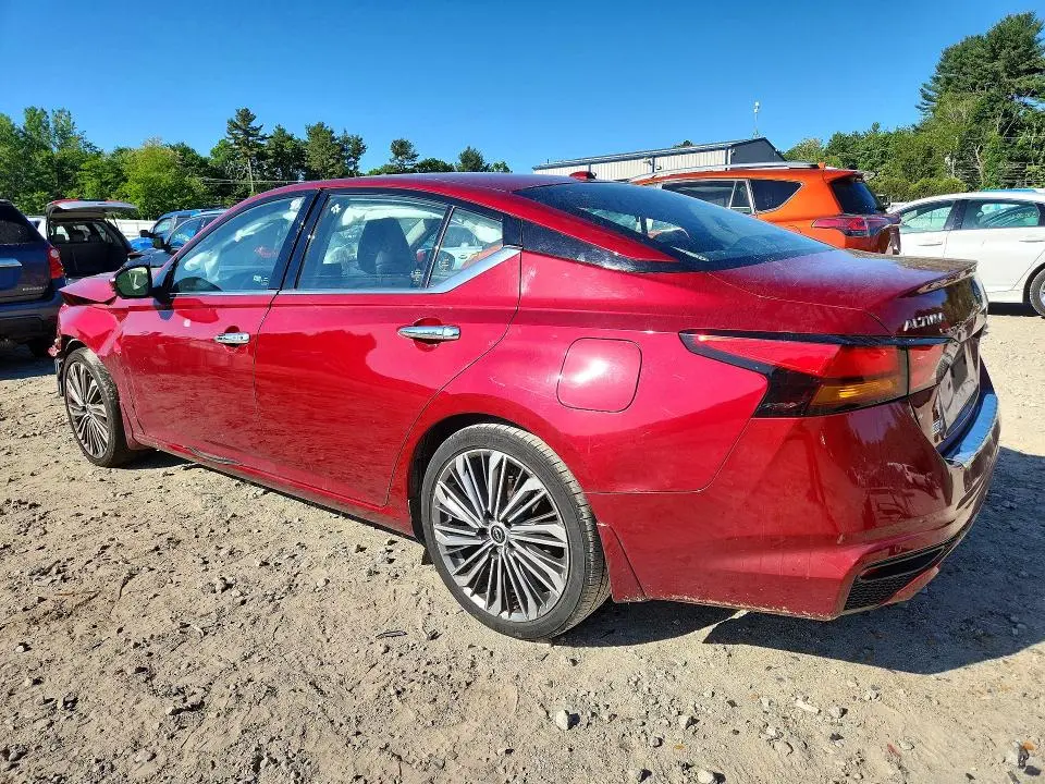 2023 NISSAN ALTIMA SL  