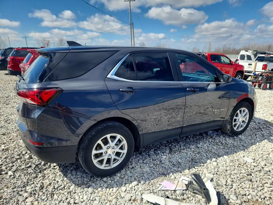 2022 CHEVROLET EQUINOX LT  