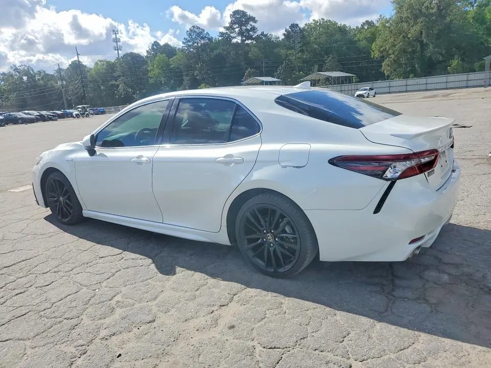 2021 TOYOTA CAMRY XSE  