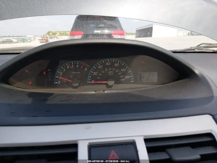 2012 TOYOTA YARIS  