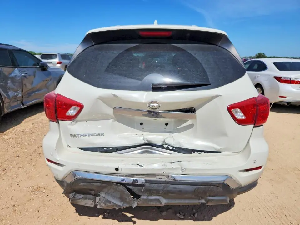 2019 NISSAN PATHFINDER S  