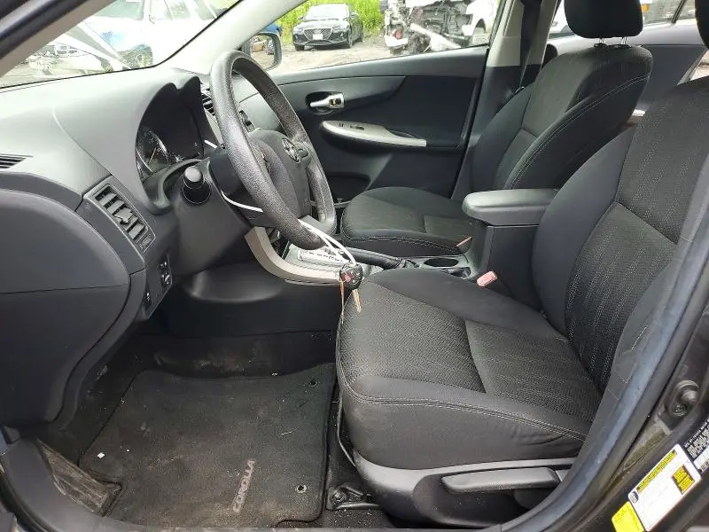 2013 TOYOTA COROLLA S  