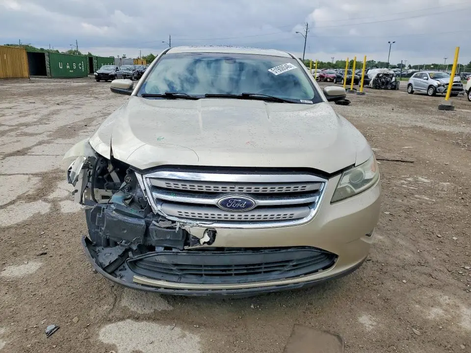 2010 FORD TAURUS SEL  