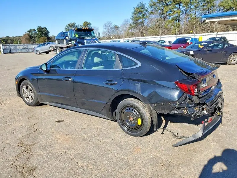 2022 HYUNDAI SONATA SE  