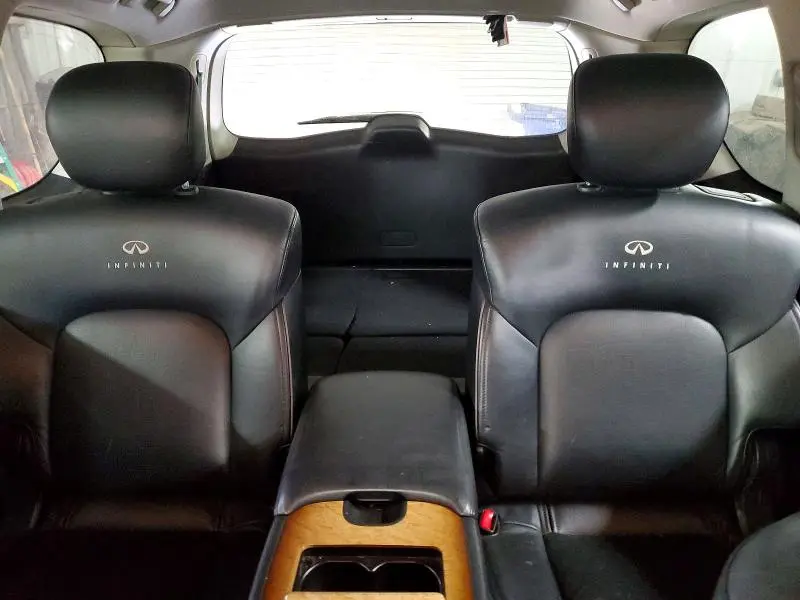 2011 INFINITI QX56 BASE  