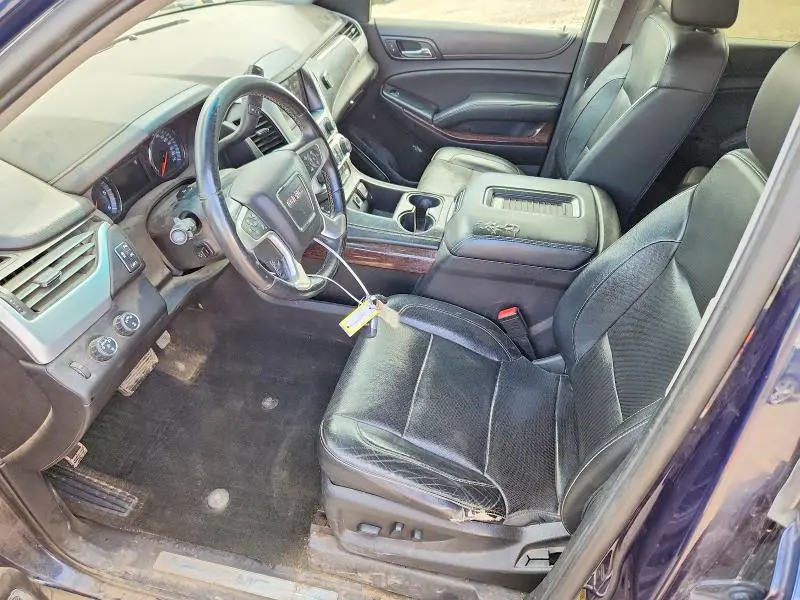 2017 GMC YUKON XL K1500 SLT  
