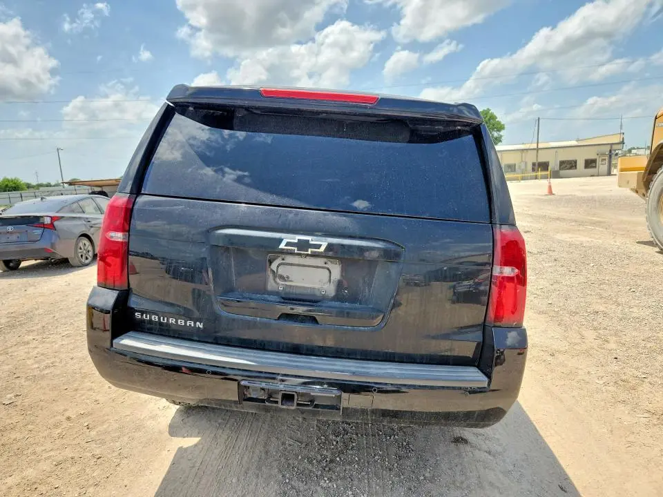 2017 CHEVROLET SUBURBAN C1500 LT  