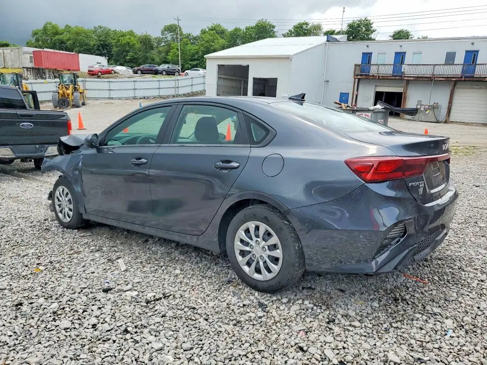 2024 KIA FORTE LX  