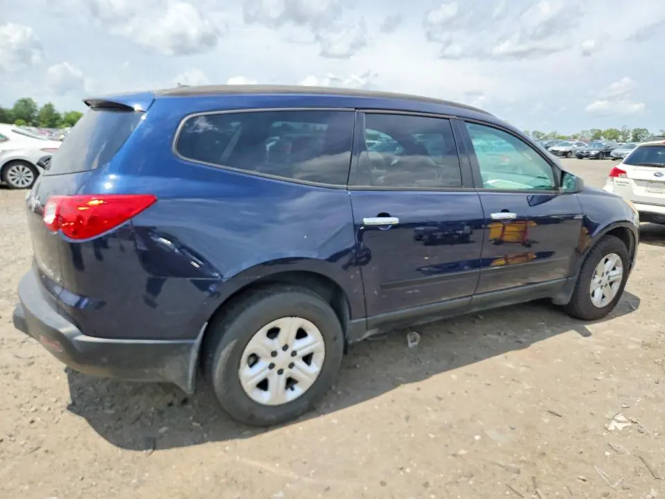 2012 CHEVROLET TRAVERSE LS  