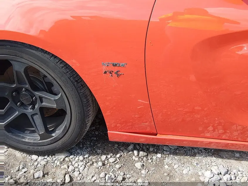 2016 DODGE CHARGER R/T