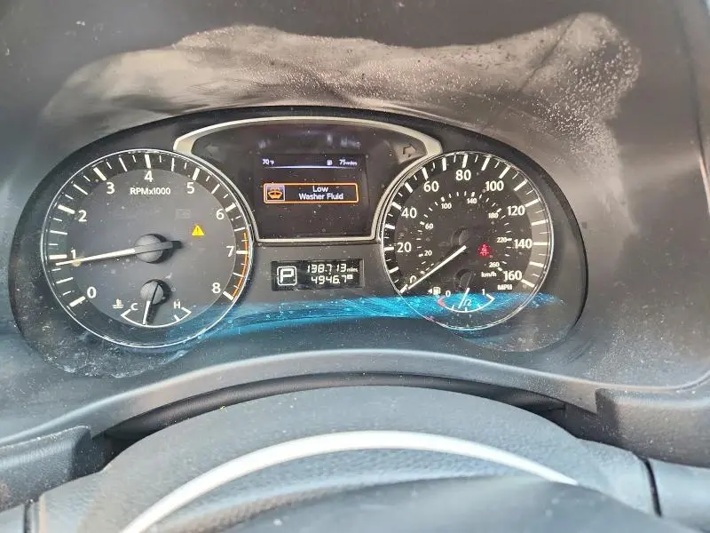 2015 NISSAN PATHFINDER SV  