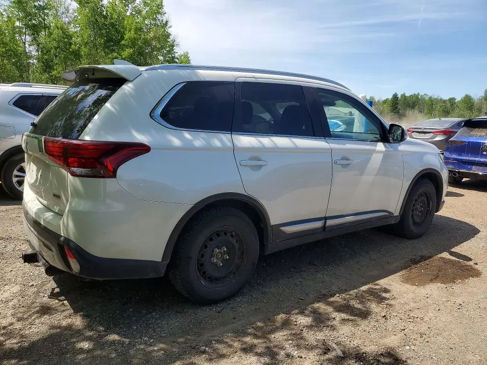 2020 MITSUBISHI OUTLANDER ES  