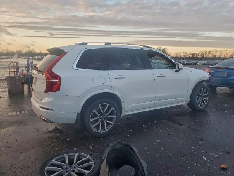 2019 VOLVO XC90 T6 MOMENTUM  