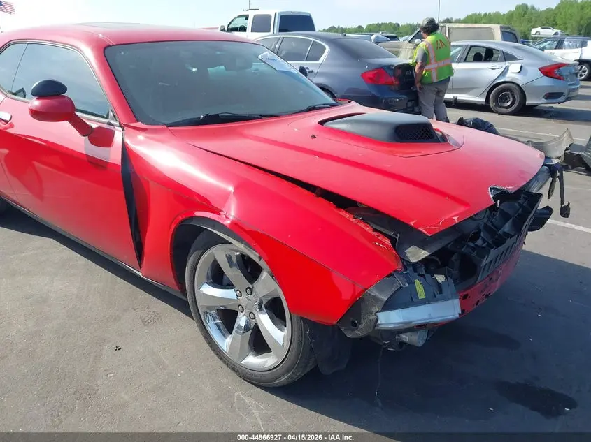 2014 DODGE CHALLENGER R/T PLUS