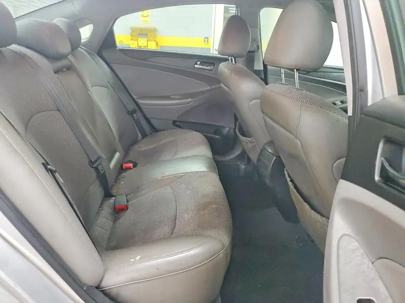 2013 HYUNDAI SONATA SE 2.0T  