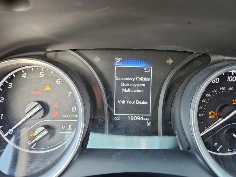 2024 TOYOTA CAMRY LE  