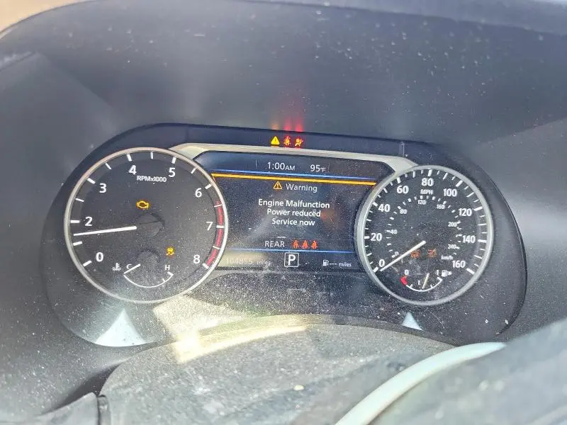 2022 NISSAN SENTRA SR  