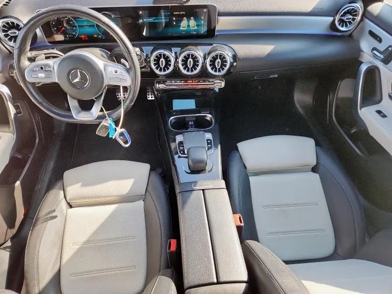 2019 MERCEDES-BENZ A 220  