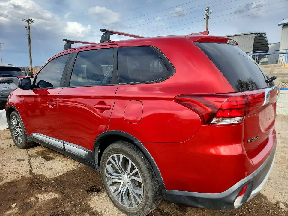 2017 MITSUBISHI OUTLANDER ES  