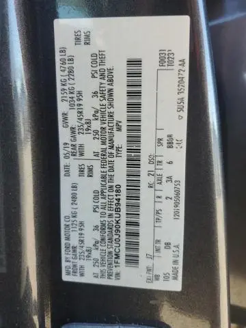 2019 FORD ESCAPE TITANIUM  