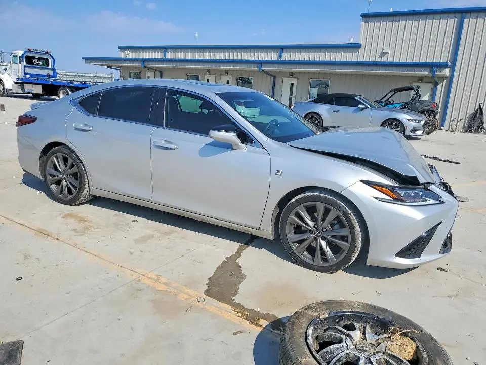 2019 LEXUS ES 350  
