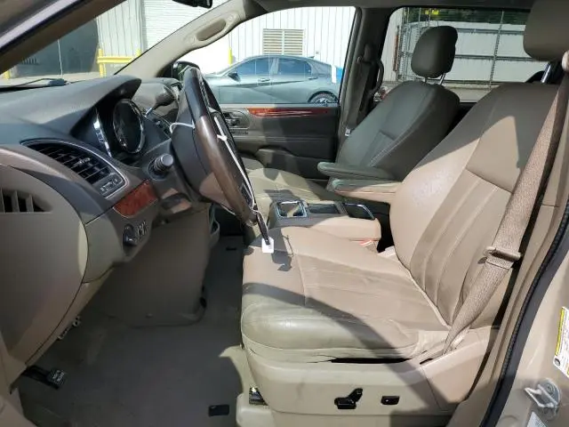 2013 CHRYSLER TOWN & COUNTRY TOURING  