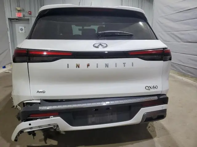 2022 INFINITI QX60 LUXE  