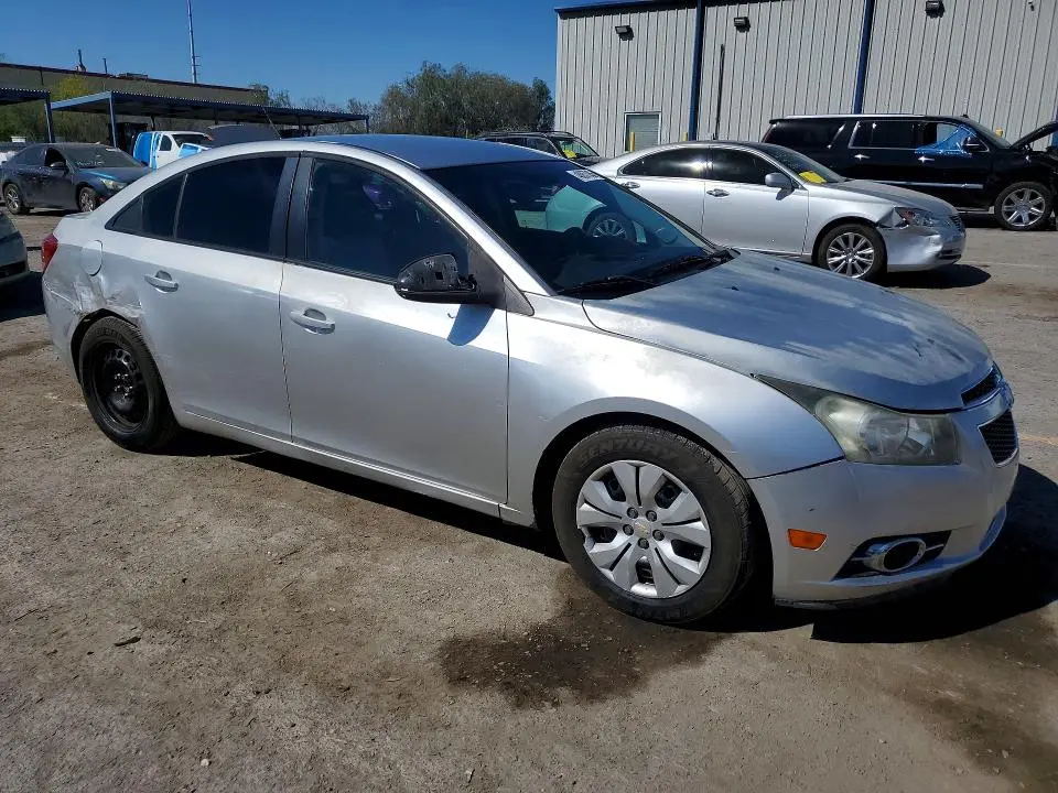 2014 CHEVROLET CRUZE LS  