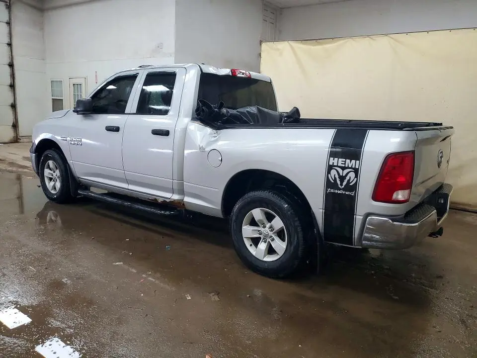 2016 RAM 1500 ST  