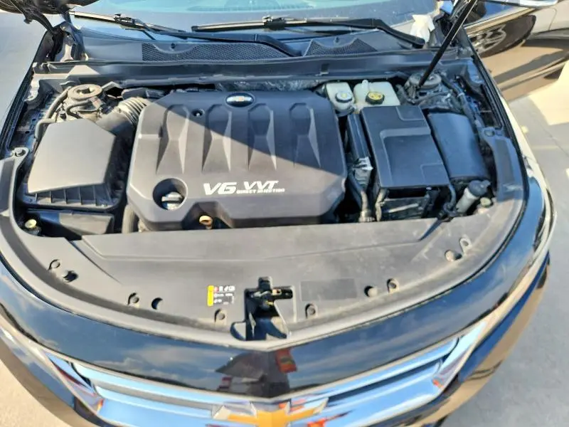 2017 CHEVROLET IMPALA LT  