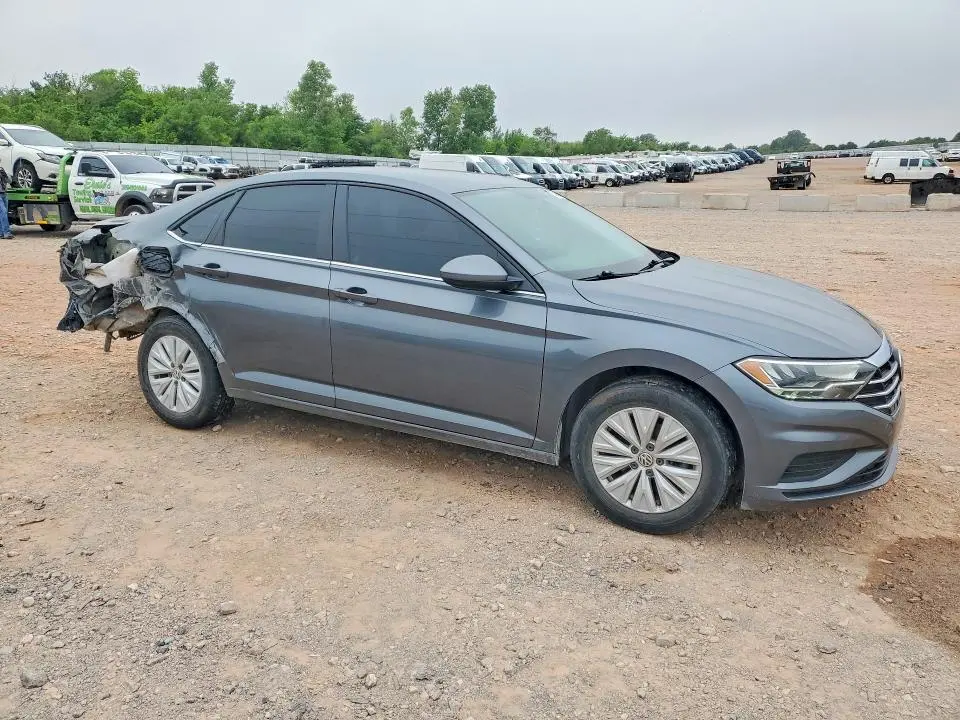 2019 VOLKSWAGEN JETTA   