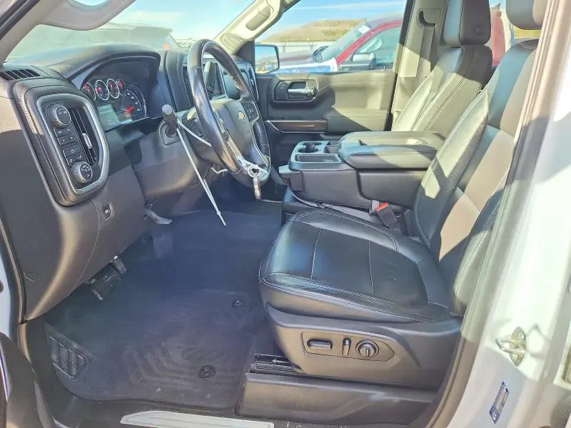 2020 CHEVROLET SILVERADO K1500 LT  