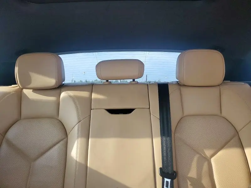 2018 PORSCHE MACAN S  